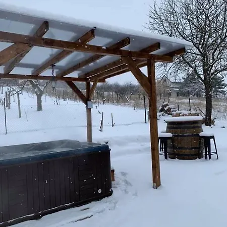 Smaragd Dom wakacyjny *