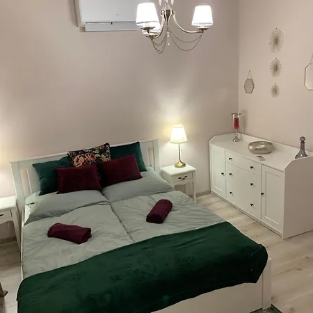 Smaragd Holiday home *