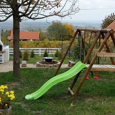 Holiday home Smaragd Doba