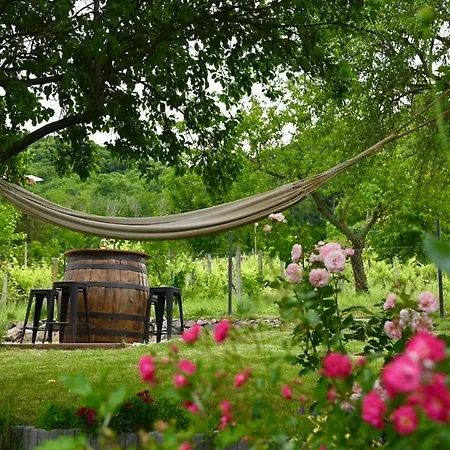 Smaragd Holiday home *