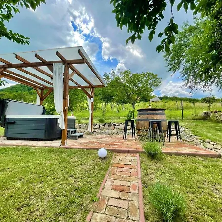 Holiday home Smaragd *